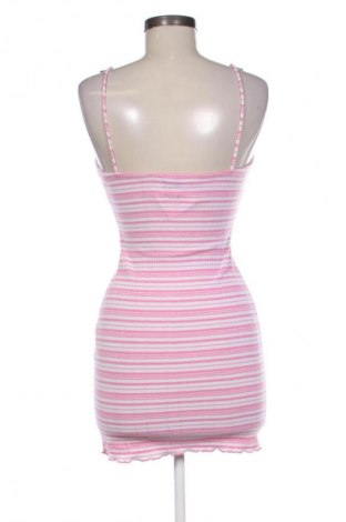 Рокля Bershka, Размер S, Цвят Многоцветен, Цена 24,99 лв.