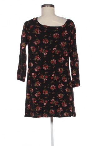 Kleid Boohoo, Größe L, Farbe Mehrfarbig, Preis 19,95 €