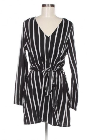 Ruha Boohoo, Méret XL, Szín Sokszínű, Ár 7 800 Ft