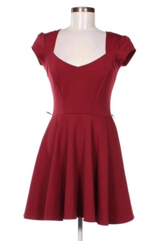 Kleid Boohoo, Größe M, Farbe Rot, Preis 14,99 €