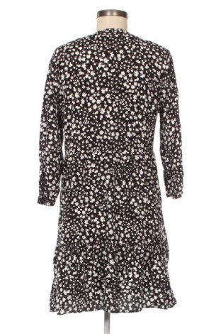 Kleid C&A, Größe M, Farbe Mehrfarbig, Preis 10,99 €