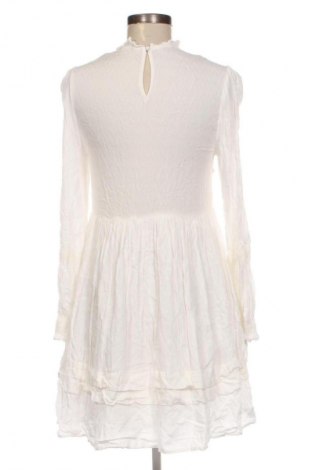 Ruha C&A, Méret M, Szín Fehér, Ár 3 929 Ft