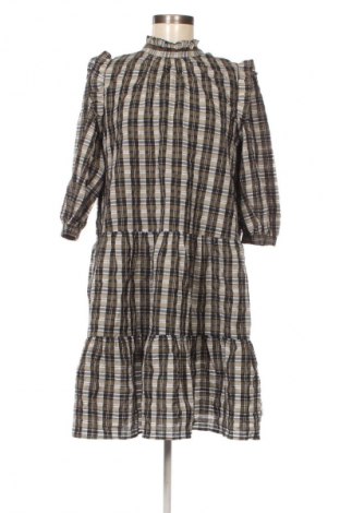 Kleid C&A, Größe M, Farbe Mehrfarbig, Preis € 13,99