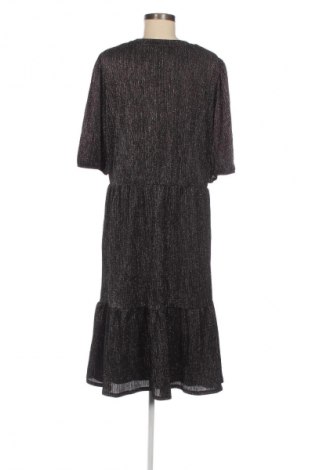 Kleid C&A, Größe L, Farbe Mehrfarbig, Preis 17,99 €