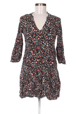 Kleid C&A, Größe M, Farbe Mehrfarbig, Preis € 19,95