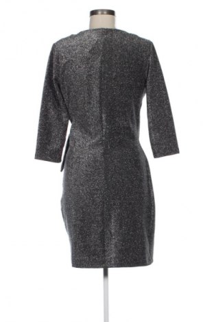 Рокля Calliope, Размер M, Цвят Сребрист, Цена 58,65 лв.