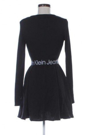 Rochie Calvin Klein Jeans, Mărime S, Culoare Negru, Preț 494,99 Lei