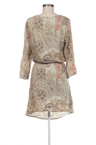 Рокля Cartoon, Размер M, Цвят Многоцветен, Цена 16,99 лв.