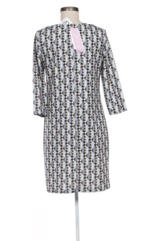 Рокля Cartoon, Размер M, Цвят Многоцветен, Цена 36,99 лв.