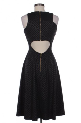 Рокля Closet London, Размер M, Цвят Черен, Цена 82,08 лв.