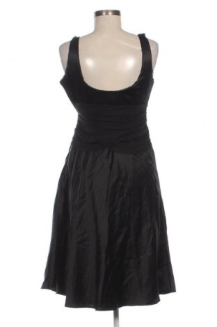 Šaty  Coast, Velikost M, Barva Černá, Cena  779,00 Kč