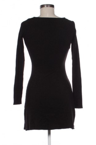 Φόρεμα Cropp, Μέγεθος S, Χρώμα Μαύρο, Τιμή 22,99 €