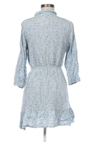 Рокля Cropp, Размер L, Цвят Многоцветен, Цена 19,99 лв.