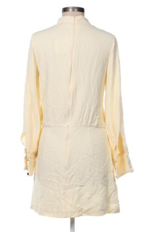 Rochie Cue, Mărime M, Culoare Galben, Preț 175,99 Lei