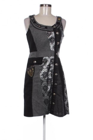 Ruha Derhy, Méret S, Szín Sokszínű, Ár 16 422 Ft