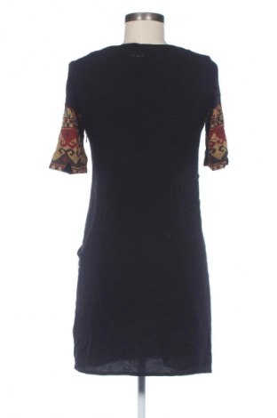 Ruha Desigual, Méret M, Szín Sokszínű, Ár 16 400 Ft