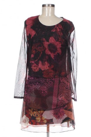 Рокля Desigual, Размер L, Цвят Многоцветен, Цена 77,99 лв.