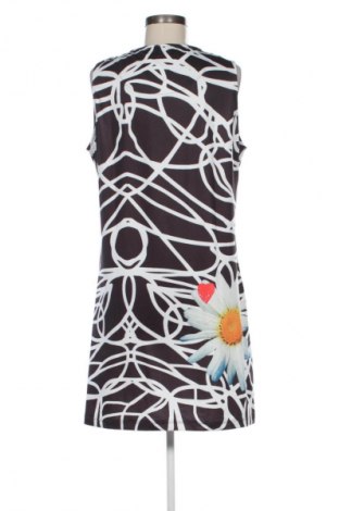 Рокля Desigual, Размер 4XL, Цвят Многоцветен, Цена 218,96 лв.
