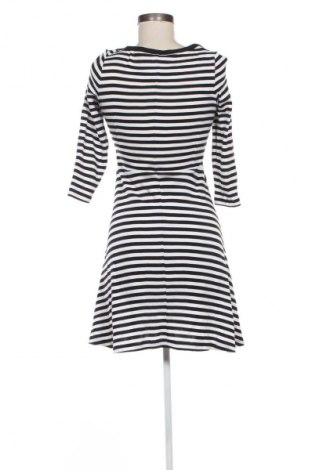 Kleid Edc By Esprit, Größe XS, Farbe Mehrfarbig, Preis 10,99 €