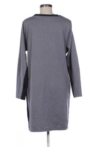 Šaty  Essentials by Tchibo, Velikost XXL, Barva Vícebarevné, Cena  495,00 Kč