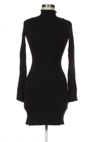 Sukienka Even&Odd, Rozmiar M, Kolor Czarny, Cena 166,99 zł