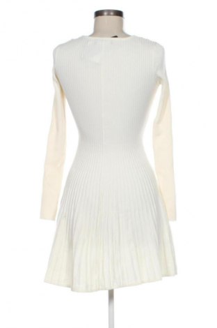 Kleid Fb Sister, Größe M, Farbe Ecru, Preis 32,00 €