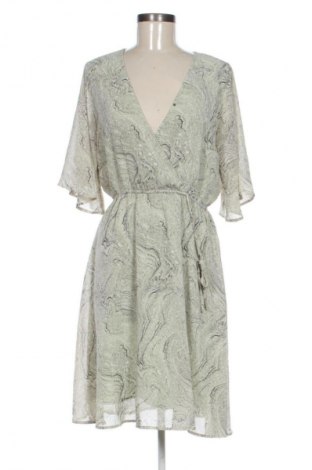 Kleid Femestage, Größe S, Farbe Mehrfarbig, Preis € 22,99