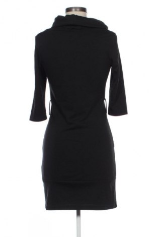 Šaty  Flame, Velikost S, Barva Černá, Cena  494,00 Kč