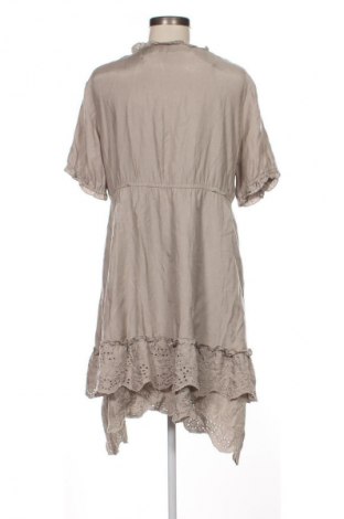Šaty  Free Quent, Velikost XL, Barva Béžová, Cena  606,00 Kč