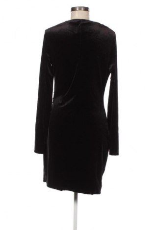 Sukienka FullaModa, Rozmiar M, Kolor Czarny, Cena 56,99 zł