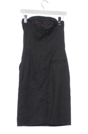 Sukienka Gestuz, Rozmiar S, Kolor Szary, Cena 106,99 zł