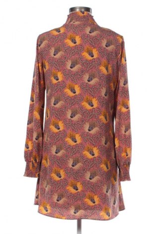 Рокля Glamorous, Размер XS, Цвят Многоцветен, Цена 21,99 лв.