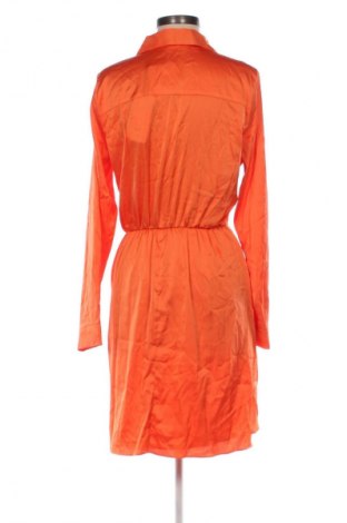 Ruha Guess, Méret M, Szín Narancssárga
, Ár 55 749 Ft
