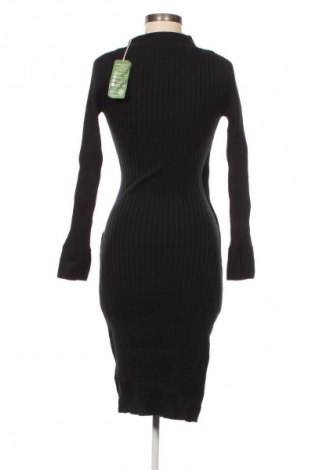 Šaty  Guess, Veľkosť M, Farba Čierna, Cena  124,95 €