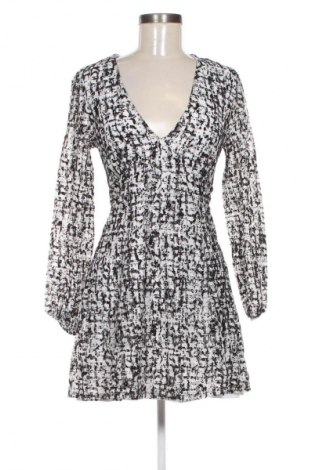 Kleid Guess, Größe M, Farbe Mehrfarbig, Preis € 32,99