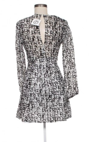 Kleid Guess, Größe M, Farbe Mehrfarbig, Preis € 32,99