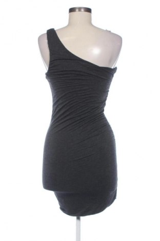 Sukienka Guess, Rozmiar S, Kolor Szary, Cena 221,00 zł