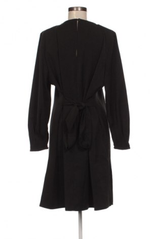 Šaty  Guido Maria Kretschmer for About You, Velikost XL, Barva Černá, Cena  1 649,00 Kč