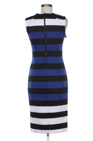 Рокля H&M, Размер M, Цвят Многоцветен, Цена 53,64 лв.