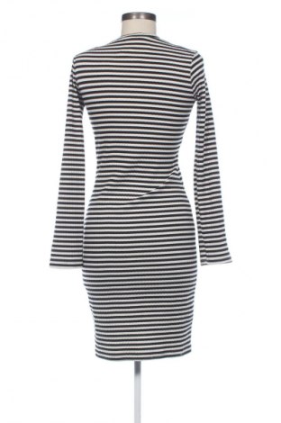 Šaty  H&M, Veľkosť S, Farba Viacfarebná, Cena  14,76 €