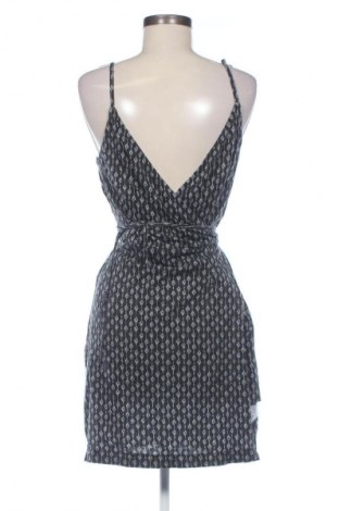 Šaty  H&M, Velikost M, Barva Vícebarevné, Cena  495,00 Kč