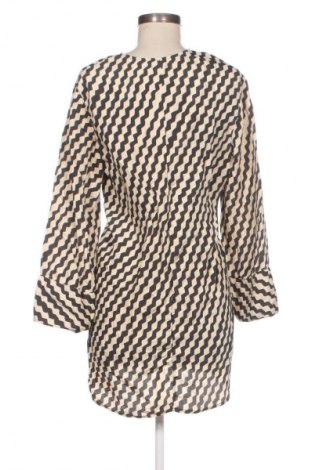 Kleid H&M, Größe S, Farbe Mehrfarbig, Preis 20,02 €