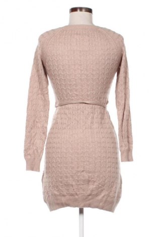 Rochie H&M, Mărime S, Culoare Bej, Preț 73,99 Lei