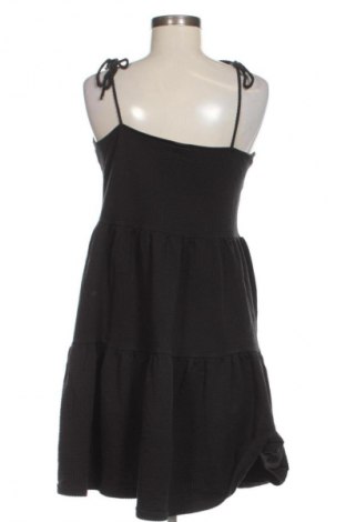 Рокля H&M, Размер S, Цвят Черен, Цена 39,00 лв.