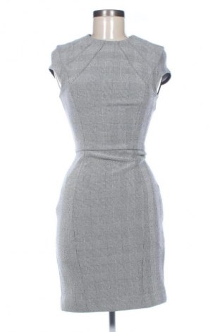 Рокля H&M, Размер XS, Цвят Многоцветен, Цена 39,14 лв.