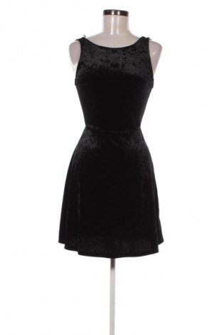 Kleid H&M Divided, Größe S, Farbe Schwarz, Preis 20,02 €