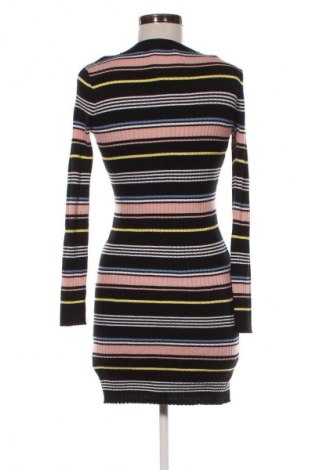 Kleid H&M Divided, Größe M, Farbe Mehrfarbig, Preis 31,68 €