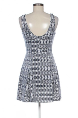 Kleid H&M Divided, Größe M, Farbe Mehrfarbig, Preis 19,95 €