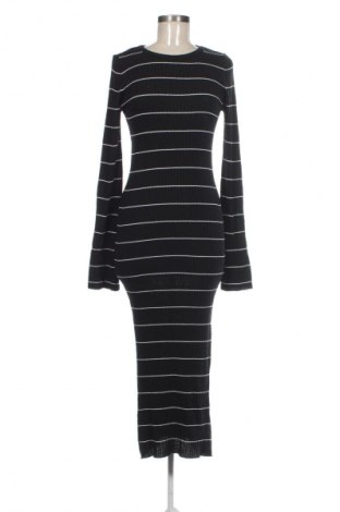 Рокля H&M Divided, Размер S, Цвят Многоцветен, Цена 20,99 лв.