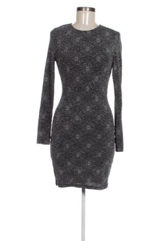 Рокля H&M Divided, Размер M, Цвят Многоцветен, Цена 21,99 лв.